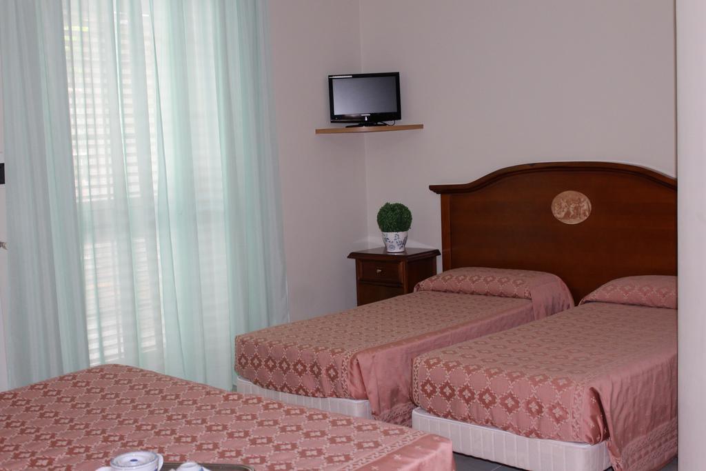 Albergo Villa Bianca Сан Джовани Ротондо Екстериор снимка